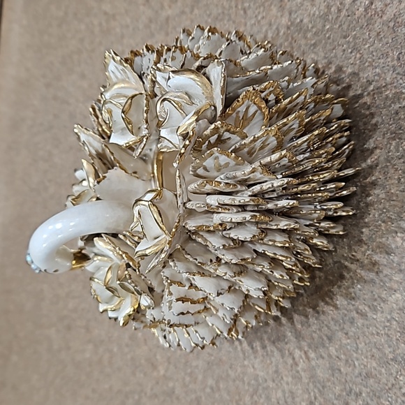 Vintage Decorative Fancy Swan!!! - Picture 4 of 13